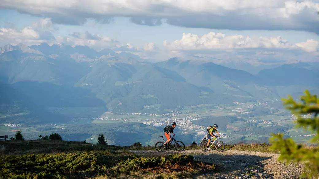 Dolomites, mountains, MBK, E bike, Mountain bike, cycle path in va Pusteria, Mountain cycle path