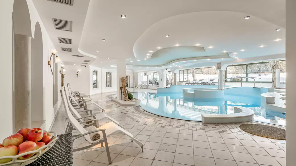 Schwimmbad im Hotel Royal Hinterhuber