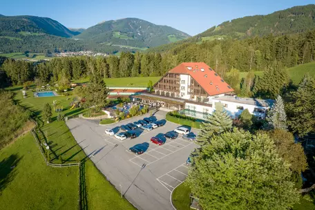 Panoramaaufnahme Anlage Hotel Royal Hinterhuber